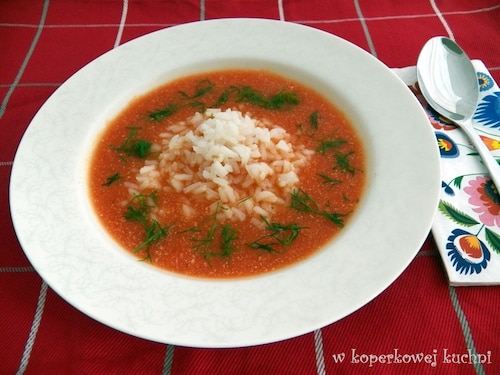 Zupa pomidorowa ze świeżych pomidorów