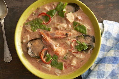 Zupa Tom Yum z krewetkami
