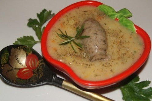 Żurek aromatyzowany rozmarynem