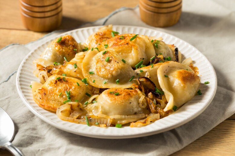 Ile farszu na 100 pierogów?