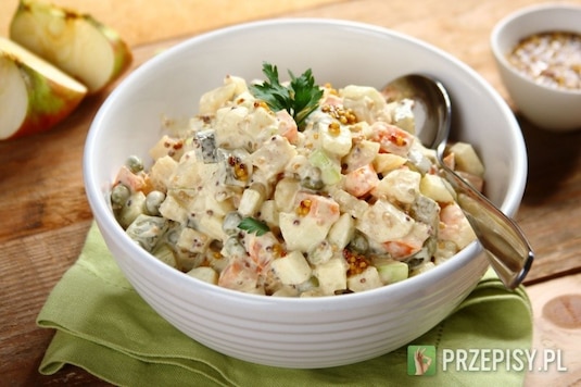 Znakomite (i nieskomplikowane) sałatki na święta i nie tylko.