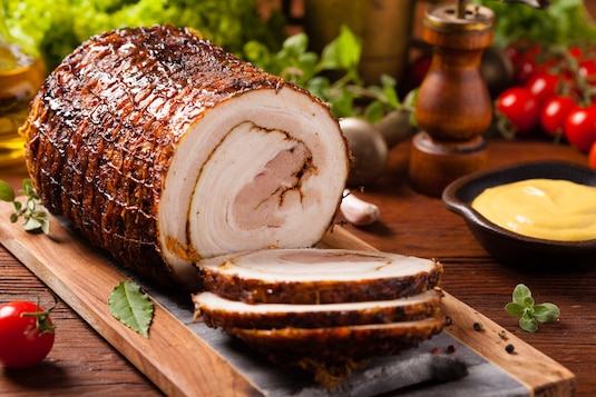 Jak upiec boczek, aby był soczysty?