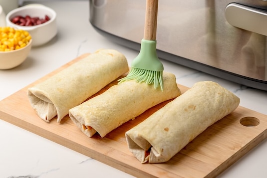 Burrito z fasolą i kurczakiem - Krok 7