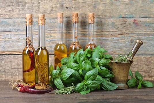 Jak zrobić oliwę smakową?