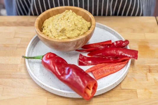Hummus czosnkowy z papryką - Krok 3