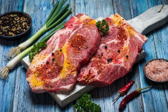 Jak przyprawić karkówkę na grilla?