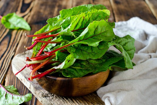 Jak ugotować botwinkę?