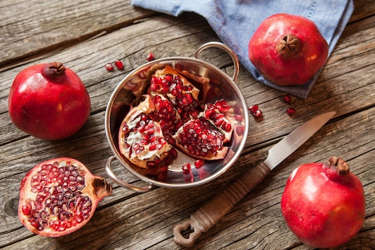 Jak obrać i jeść granat?