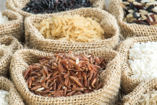 Długoziarnisty, brązowy, dziki – jaki ryż wybrać?