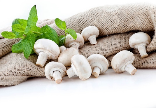 Jak przechowywać pieczarki? Czy można je mrozić?