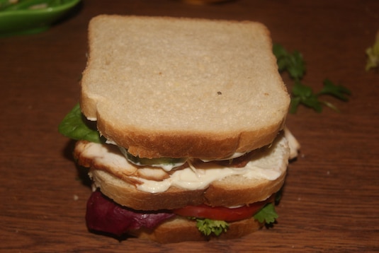 Sandwiche z grillowanym kurczakiem - Krok 7