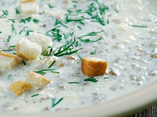 Siemieniotka wigilijna – co to jest? Jak ją przygotować w domu?