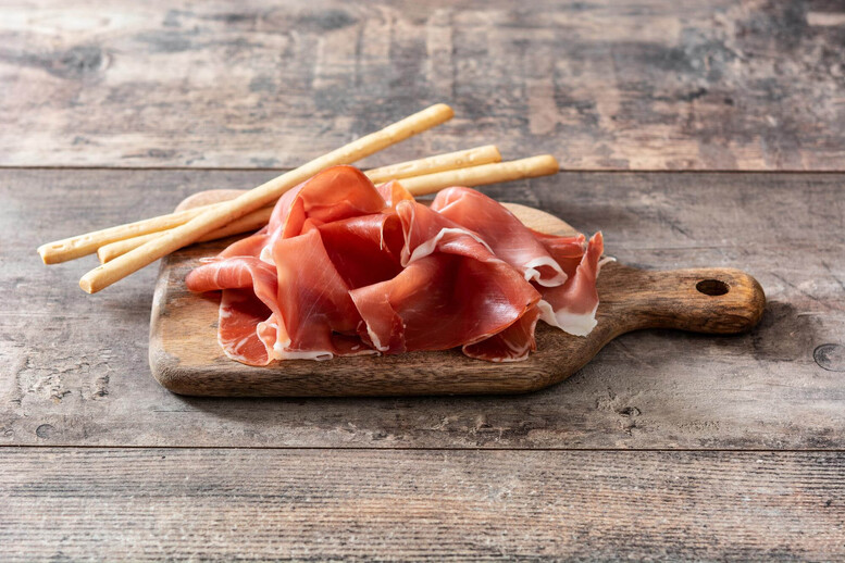 Szynka parmeńska a szwarcwaldzka – różnice