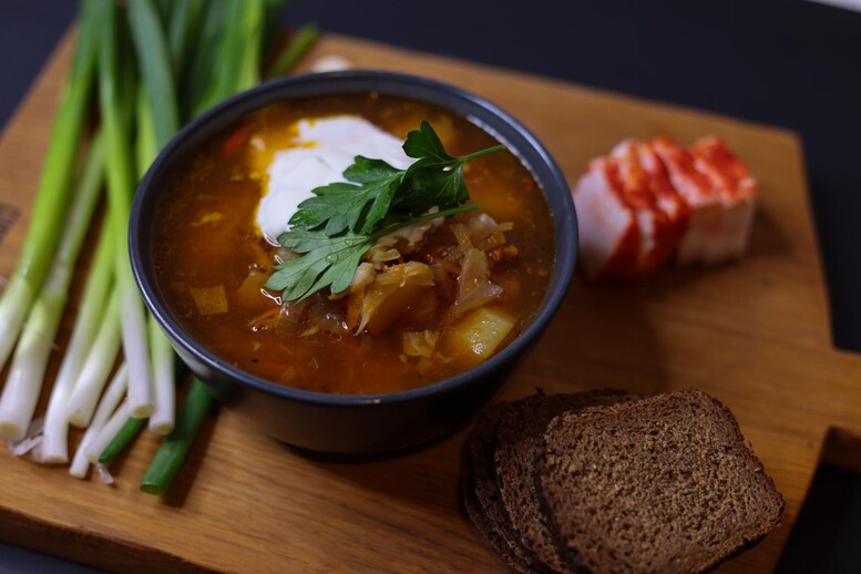 Zupa drwala – przepis z karkówki