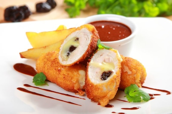 Kotleciki z indyka z pikantnym sosem czekoladowym