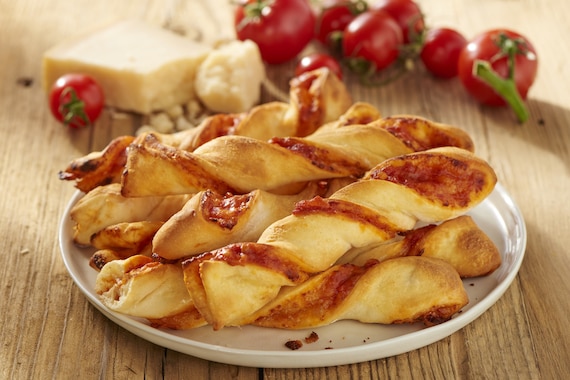 Pizza sticks - VIDEO