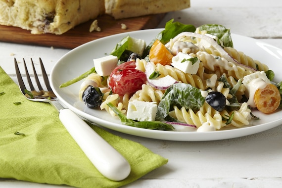 Grecka sałatka makaronowa