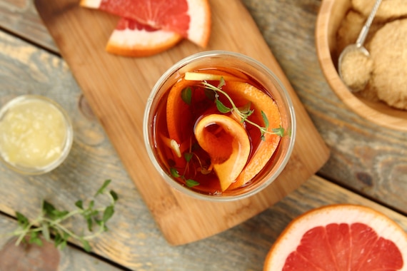 Herbata z grejpfrutem i tymiankiem