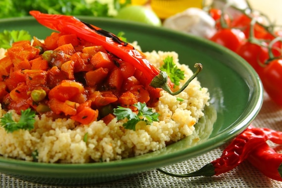 Aromatyczny kuskus z warzywami na ostro