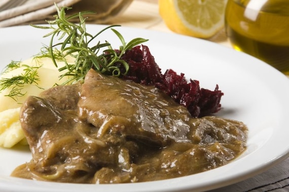 Bitki po polsku z chrzanem 