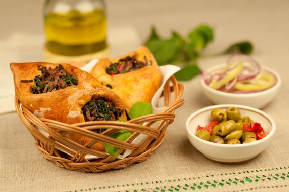 Borek szpinakowy z chlebem yufka