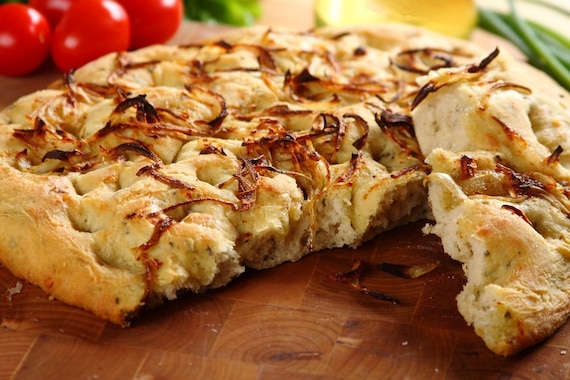 Focaccia z cebulą
