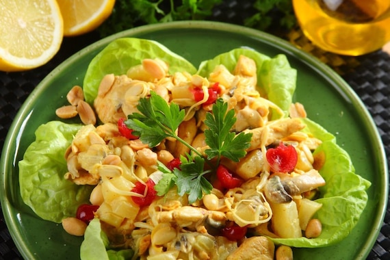 Chińska sałatka z indyka