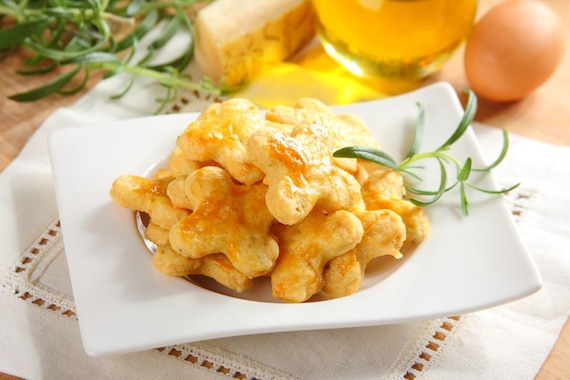 Ciasteczka z sera i rozmarynu