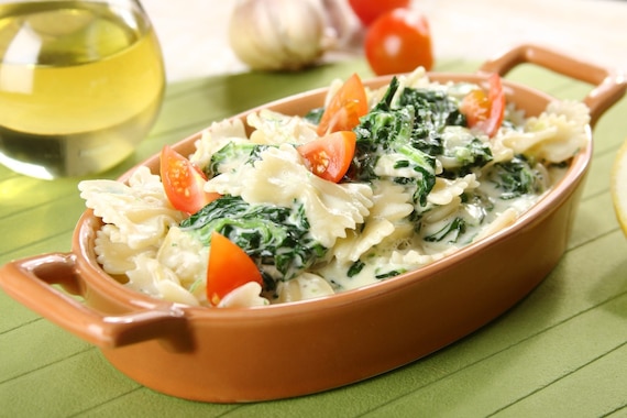 Makaron z serem i szpinakiem