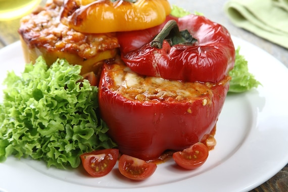 Faszerowana papryka z serem wędzonym 