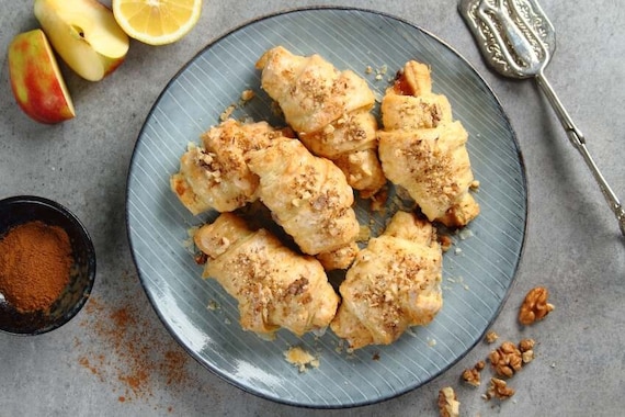 Francuskie rogaliki z jabłkami