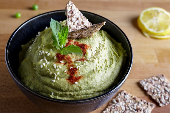 Hummus z zielonym groszkiem - VIDEO