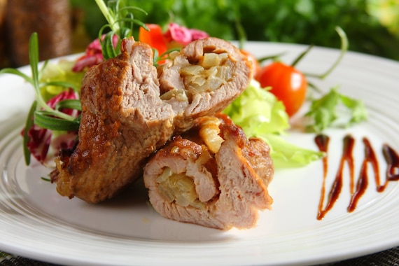 Karkówka z duszoną cebulą - VIDEO