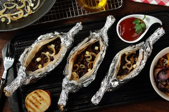 Kaszanka grillowana w papilotach 