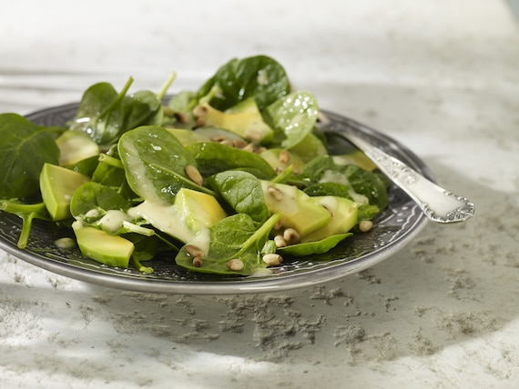 Sałatka ze szpinaku i awokado