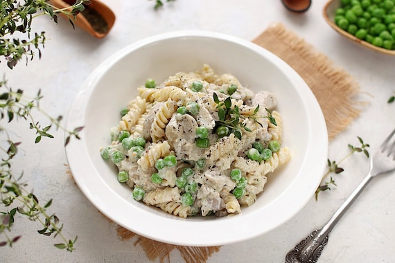 Makaron z kurczakiem i grzybami