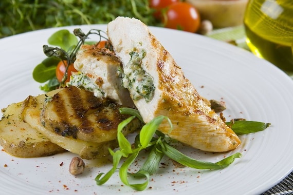 Piersi kurczaka z serem pleśniowym  