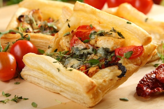 Piersi z kurczaka w cieście francuskim