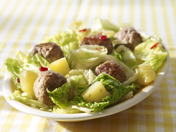 Pikantne klopsiki z kapustą i ziemniakami