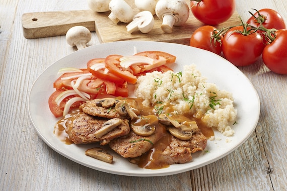 Polędwica wieprzowa w sosie pieczarkowym 