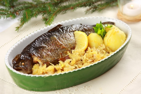 Pstrąg faszerowany kiszoną kapustą