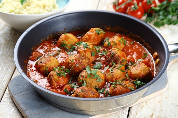 Gotowane pulpety w sosie pomidorowym