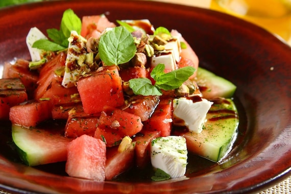 Sałatka arbuzowa z serem feta 