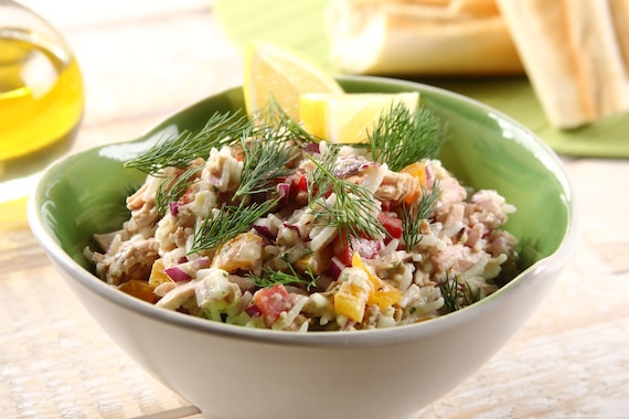 Sałatka śródziemnomorska z ryżem