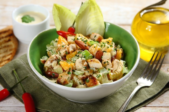 Sałatka z kurczaka i mandarynek 