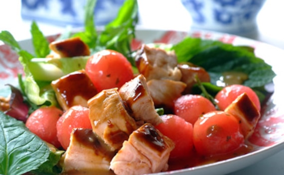 Sałatka z arbuzem i kurczakiem