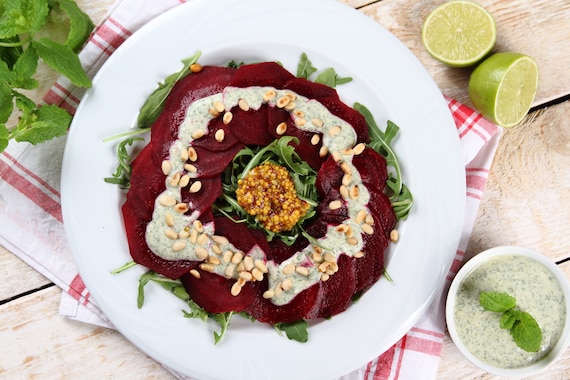 Sałatka z pieczonych buraków