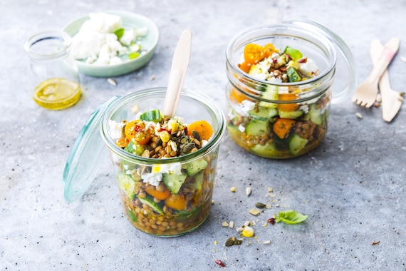 Sałatka z soczewicy „na wynos”