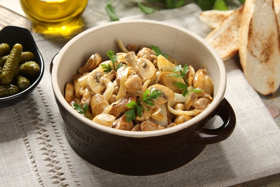 Soczyste polędwiczki wieprzowe z sosem śmietanowo - majonezowym