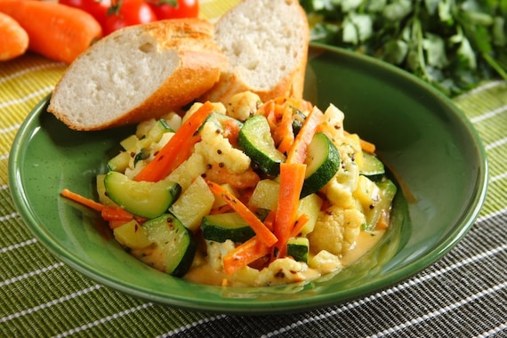 Warzywa z przyprawami prażonymi na ghee